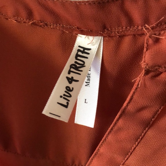 Blouse - Picture 2 of 4